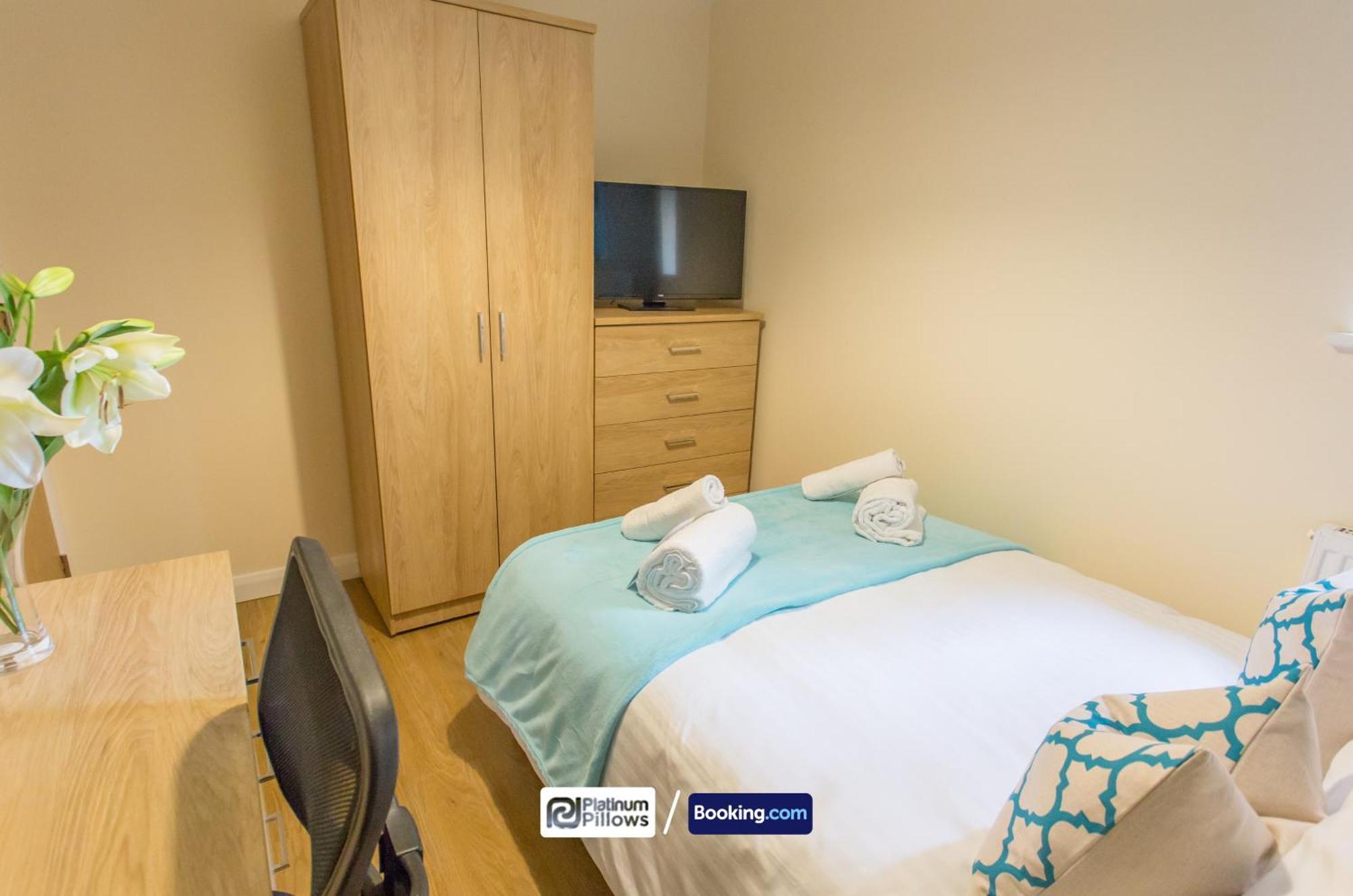Modern Oxford 2 Bedroom Apartments, Near Headington Hospital, Families & Contractor Accommodation With Parking Екстериор снимка