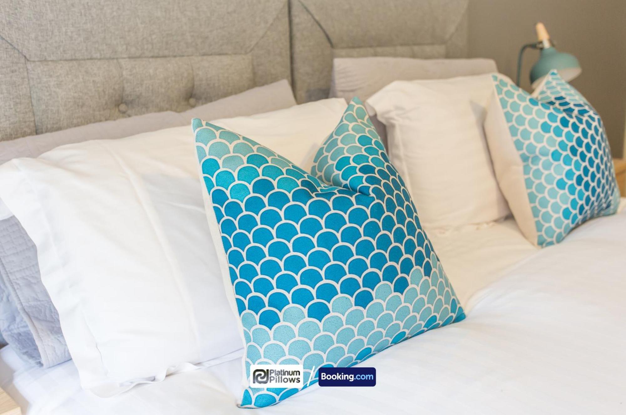 Modern Oxford 2 Bedroom Apartments, Near Headington Hospital, Families & Contractor Accommodation With Parking Екстериор снимка